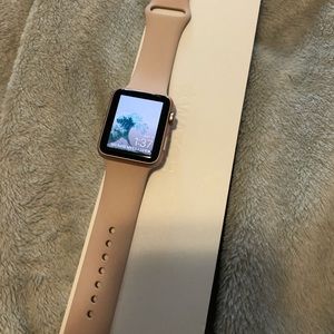 Apple Watch Series 1 - 42mm✨